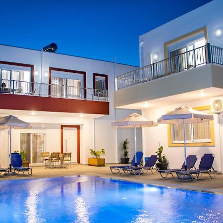 Gennadi Gardens Exclusive Apartments Luaran gambar