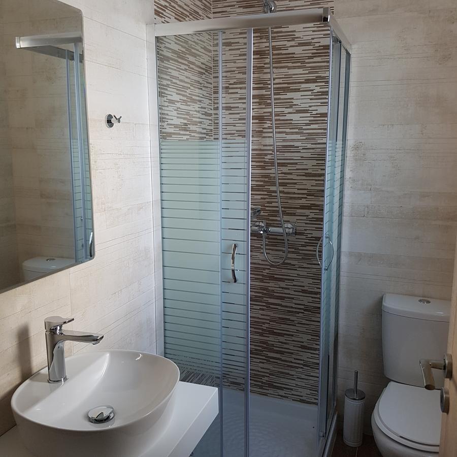 Gennadi Gardens Exclusive Apartments Luaran gambar