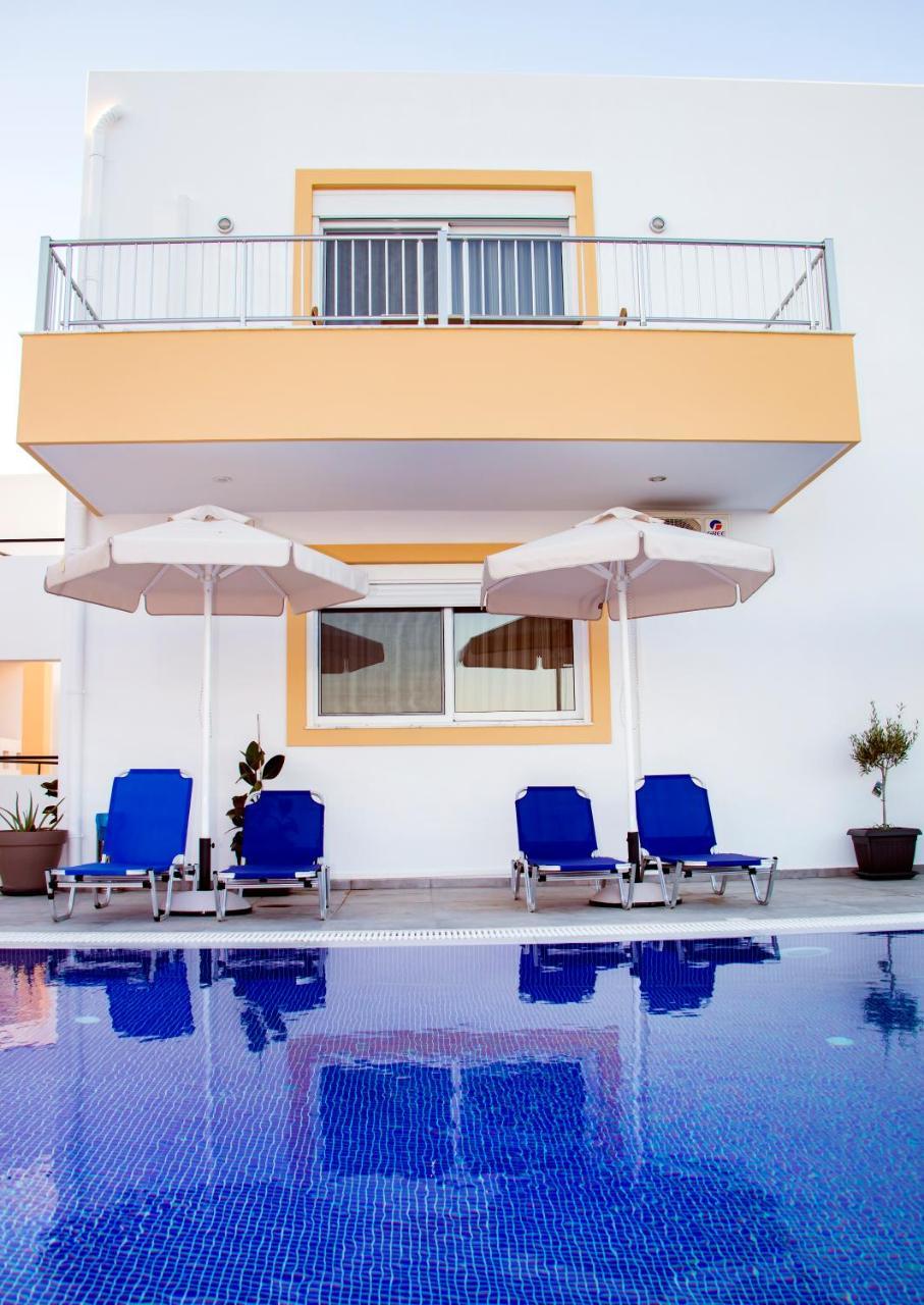 Gennadi Gardens Exclusive Apartments Luaran gambar