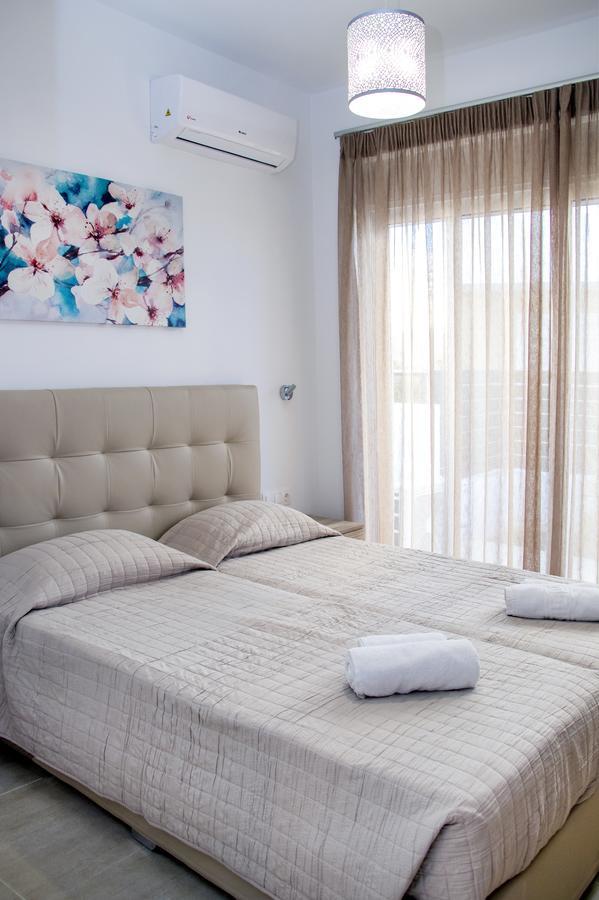 Gennadi Gardens Exclusive Apartments Luaran gambar