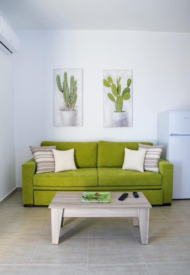Gennadi Gardens Exclusive Apartments Luaran gambar
